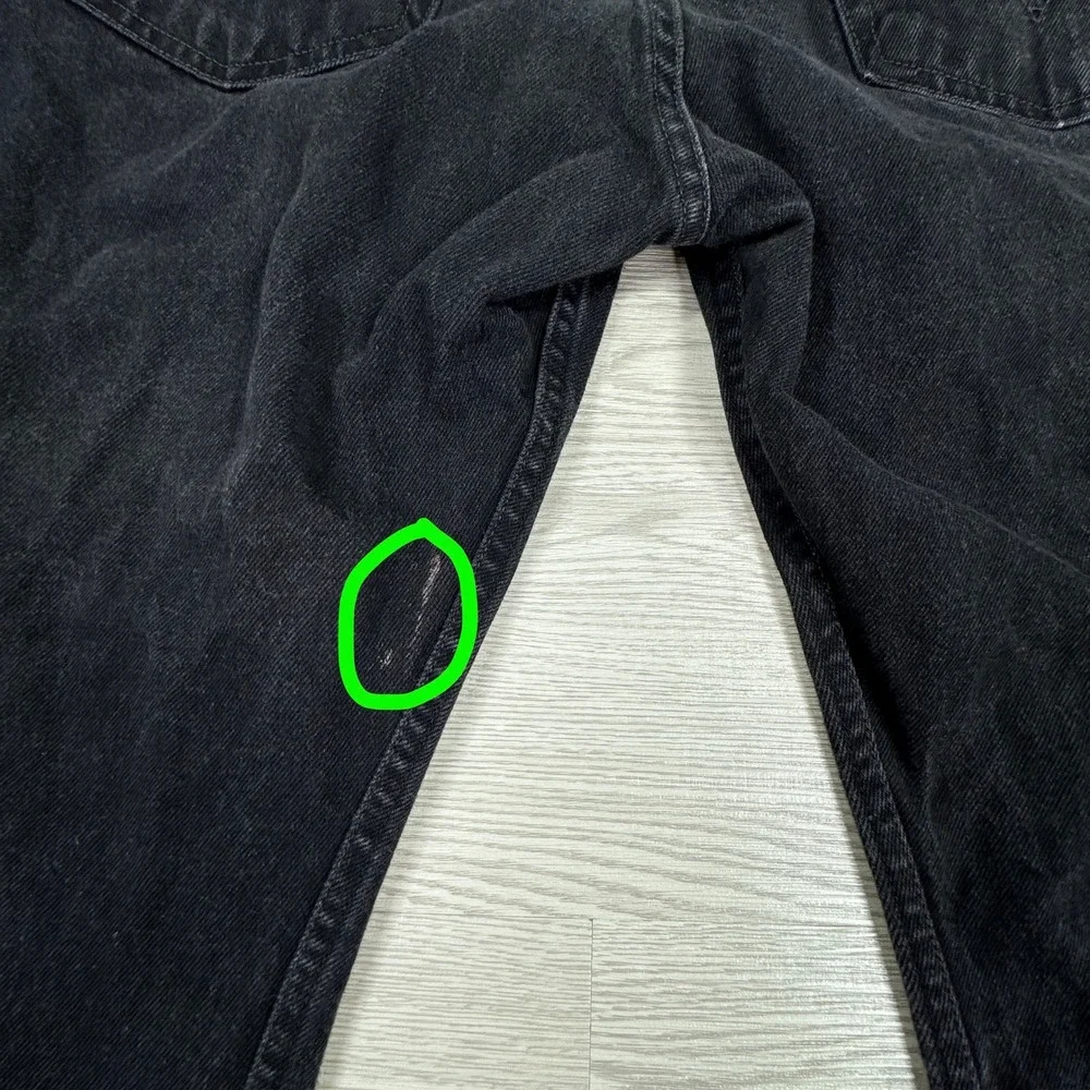 Levis ship jeans tag